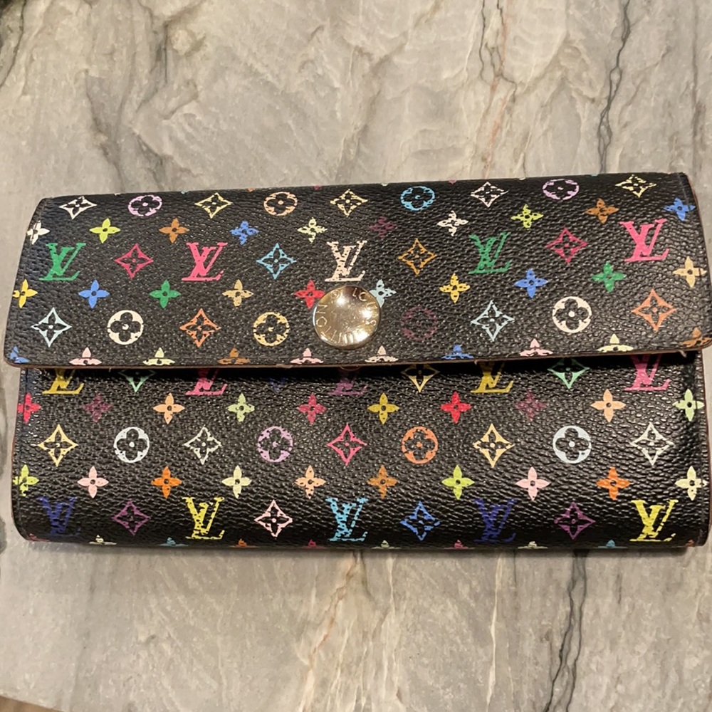 ‼️REDUCED‼️LV black tri-fold long wallet